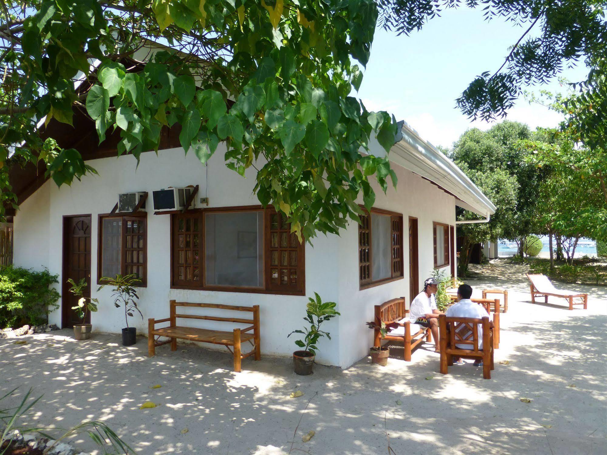 Talima Beach Villas & Dive Resort Cebu Stadt Exterior foto